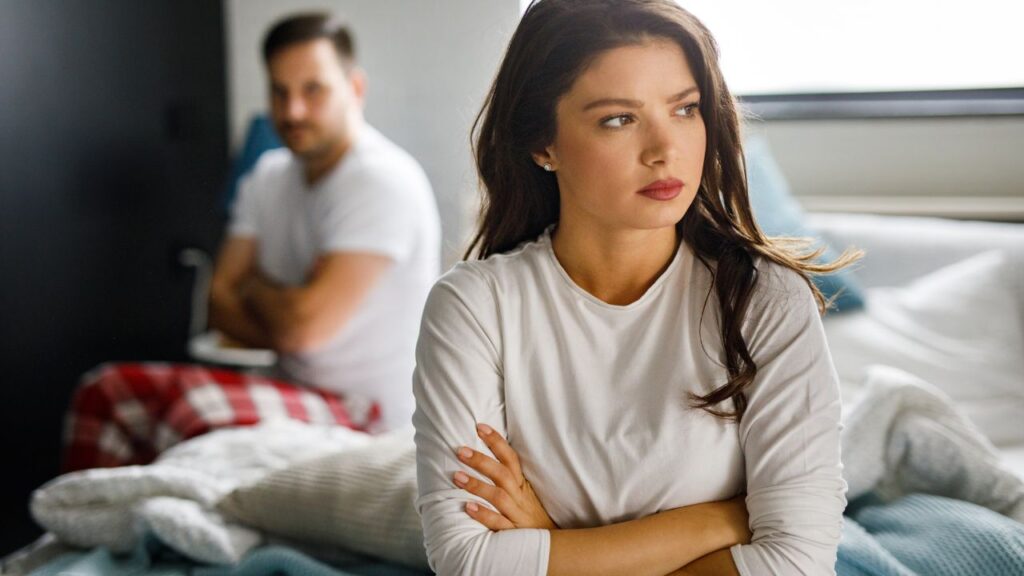 Force intrinsèque du silence féminin