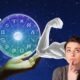 Montage d'une femme songeuse avec des bras musclés dessinés et une roue astrologique, le tout représentant la force mentale associée aux signes du zodiaque.